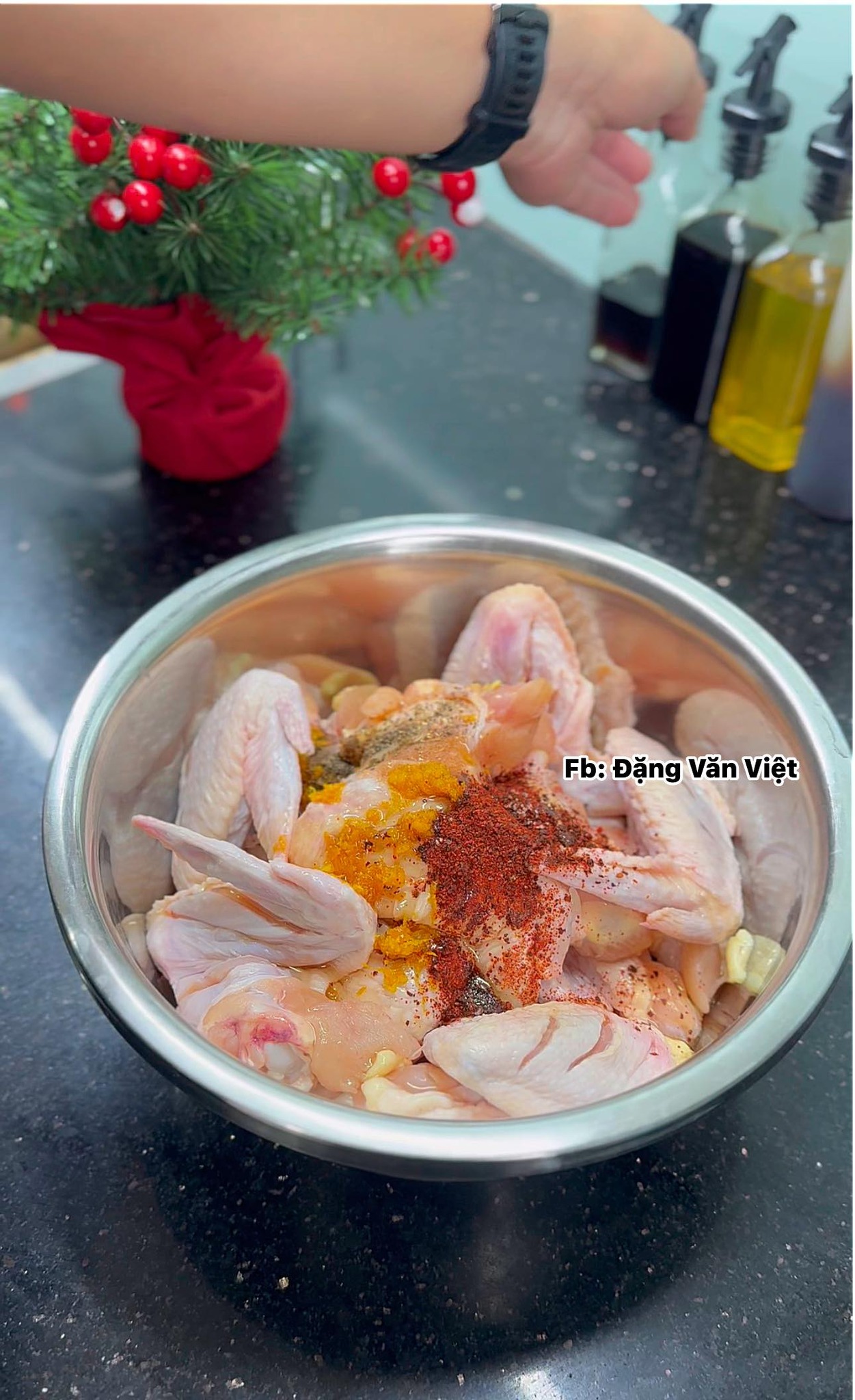 Gà Nướng Với Loại Quả Quen Thuộc Này Ngon Gấp Nhiều Lần, Ai Cũng Tiếc Không Biết Sớm Hơn 3 3 1749289127 292 Width1251Height2048