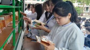 Vnapotalbinhphuocphatdongngaysachvavanhoadocvietnam7984883 1745210200443199355597 202 0 1640 2560 Cr
