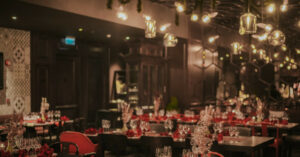 Hotel Des Arts Saigon Gay Quy Ho Tro Mai Am Hoa Hong Nho 78760