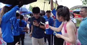 Phu Huynh Xuong Tien Ca Trieu Dong Thuong Nong Cho Si Tu Thi Lop 10 Ra Som 75891