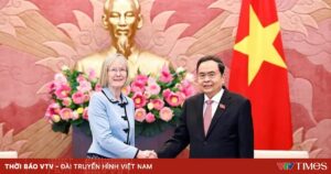Ttxvn Chu Tich Quoc Hoi Tiep Dai Su Australia Tai Viet Nam Gillian Bird 0906 1 Jpg 17332833762970317