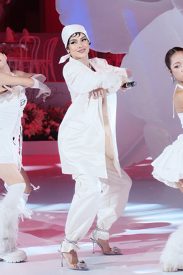 Angela Phuong Trinh Phi Gioi Tinh Ho Ngoc Ha La Lam Voi Tomboy Da49274Ae4Bd4B63B9B03A913D0E0A38 1348