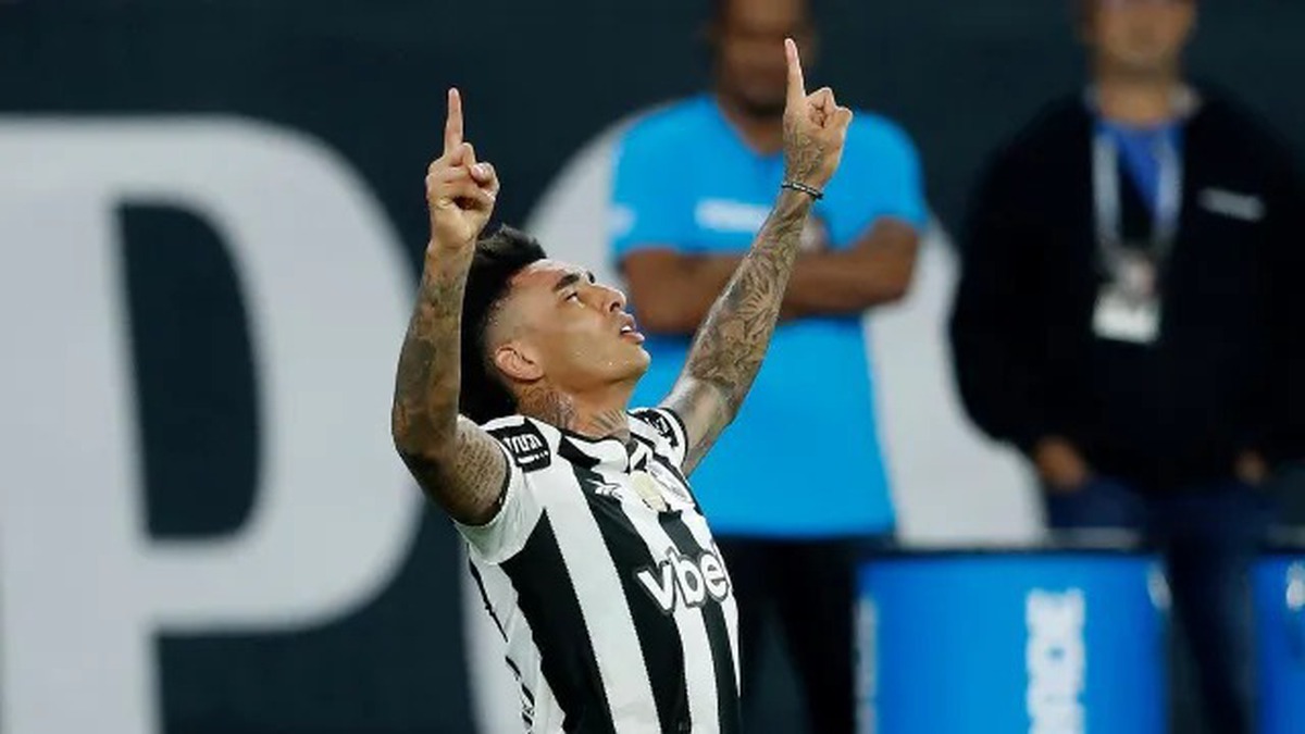 Botafogo 17499397554666944033 0 0 360 640 Crop 1749939822102455785221