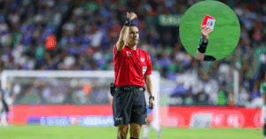 Cesar Arturo Ramos Expulso Con La Virgen De Guadalupe En El Mundial De Clubes Foto Mexsport 17502086