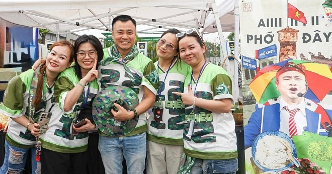 Choang Voi Kieu Cuong Than Tuong Cua Fan Viet 1191