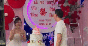 Co Dau Hue Khoc Nuc No Giua Dam Cuoi Ngap Nuoc Vi Lo Khach Khong Den Du 89631