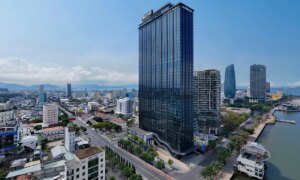 Courtyard By Marriott Ra Mat K 9334 1316 1749641831
