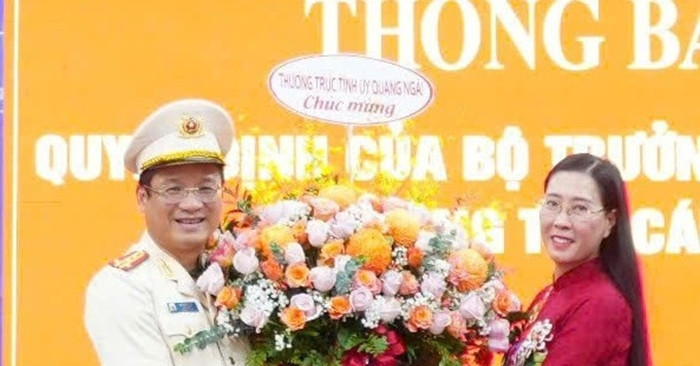 Dai Ta Ho Song An Lam Giam Doc Cong An Tinh Quang Ngai 98212