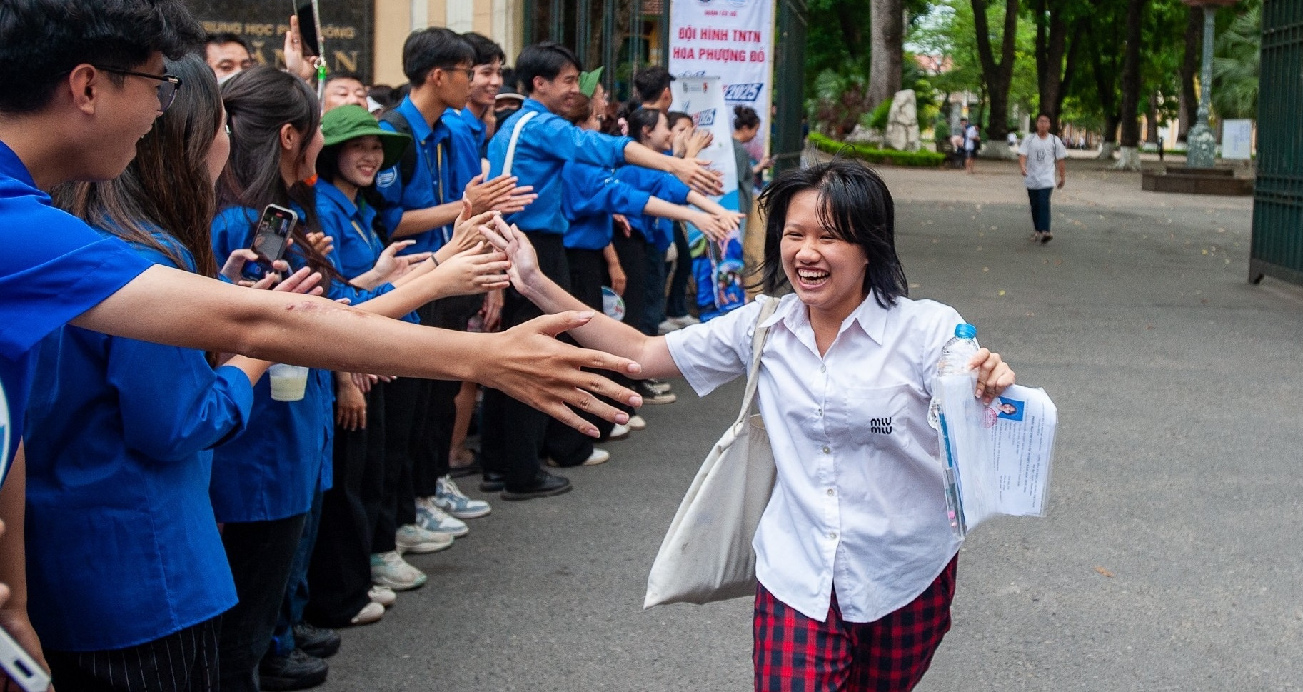 Dap An 5 Mon Ngoai Ngu Thi Vao Lop 10 Ha Noi Nam 2025 89619