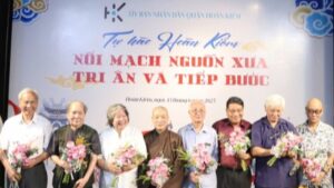 Edit Hoan Kiem Tang Hoa 17498329308321400850715 1749864733186398032169 0 2 246 440 Crop 174986475272