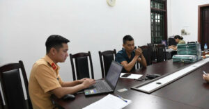 Gan Camera Cuc Ao De Gian Lan Thi Sat Hach Lai Xe O Phu Tho 43967