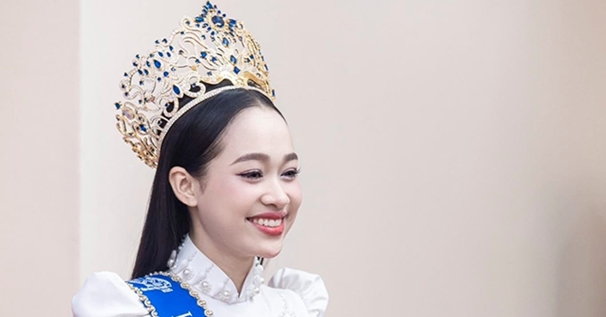 Hanh Dong Y Nghia Cua Hoa Hau My Linh Sau Dang Quang 113190