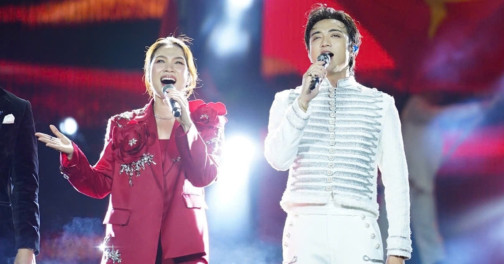 My Tam Va Soobin Song Ca Tung Duong Thang Hoa Trong Gala Ton Vinh Nganh Cong An 48169