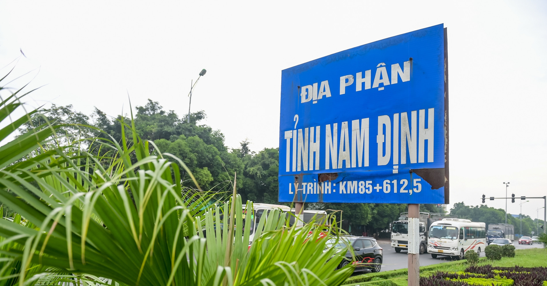 Ngam Nhin Nhung Tam Bien Dia Phan Tinh Roi Se Thanh Ky Niem 86130