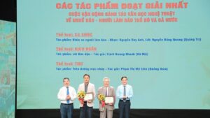 Ongsangtacvanhocnghethuatvoichudenghebaonguoilambaothudovacanuoc20258095607 1750086194986544840832 8