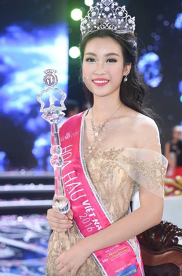 Sau 3 Nam Lay Chong Chu Tich Hoa Hau Ngheo Nhat Viet Nam Gio The Nao D9D2Ceb288Ac4Deaa52869E1C40C0B2