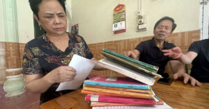 Tin Moi Vu Can Bo Huyen Xa No Nua Ty Tu Luc Mam Co Gia Chi 100 Ngan Xuat Hien Nguoi Nhan No 61414.Jp